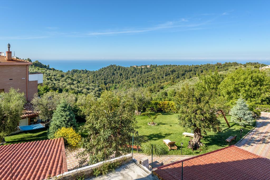 Villa Moreschi Vico Del Gargano Exterior photo